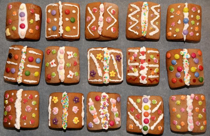 make your own gingerbread